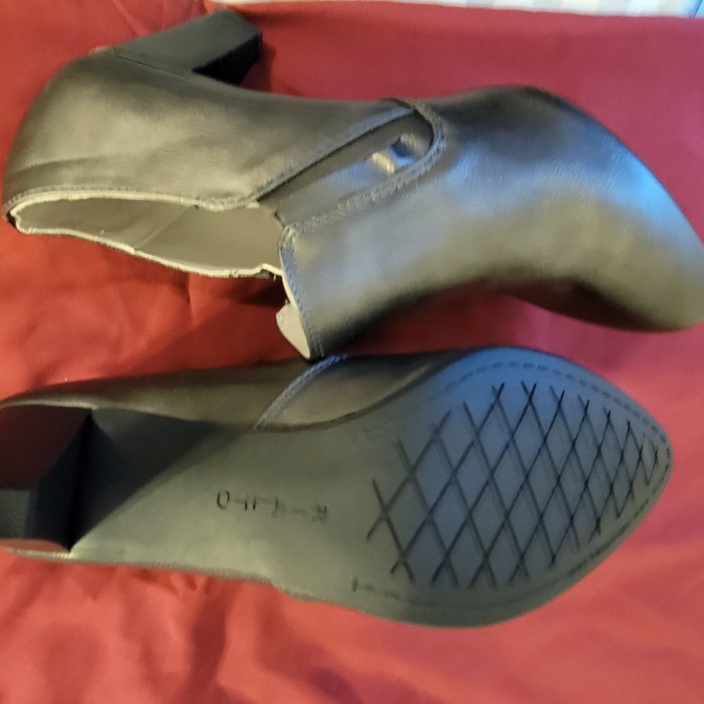 RIALTO WOMENS SILVER HEELS - Picture 2 of 13